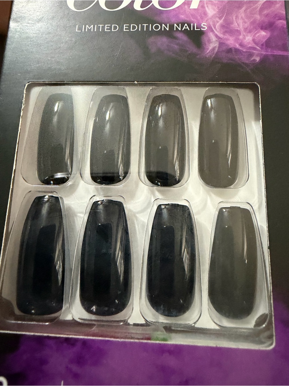 **NWT** Limited Edition Press-On Nails - Black